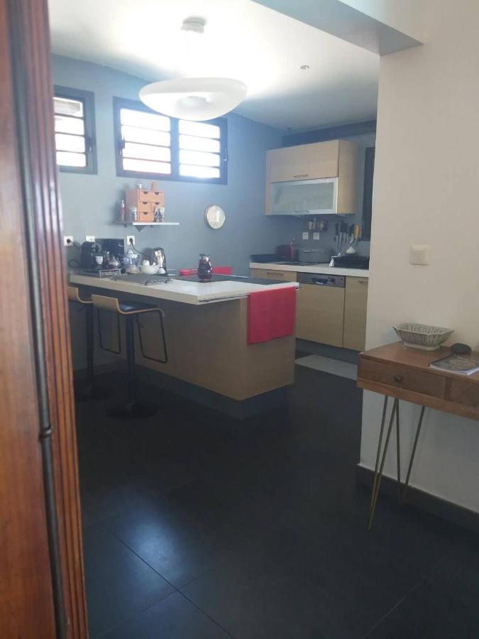 Suite Indigo Jacuzzi Prive Piscine Vue Mer Acces Cuisine Laverie Saint Pierre Exterior photo