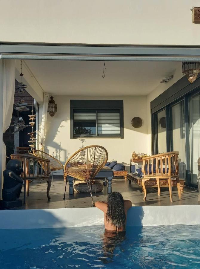 Suite Indigo Jacuzzi Prive Piscine Vue Mer Acces Cuisine Laverie Saint Pierre Exterior photo